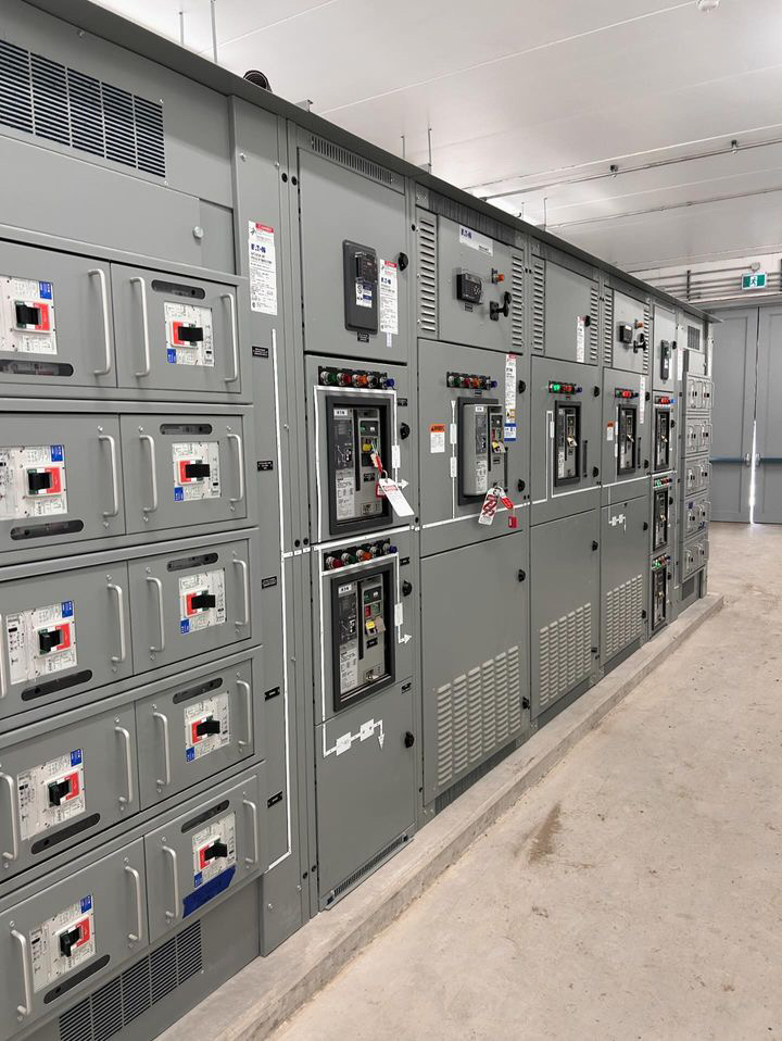 Commercial switchgear installation